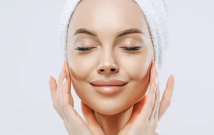 تنظیم pH پوست با استفاده محصولات مراقبتی مناسب 645645410