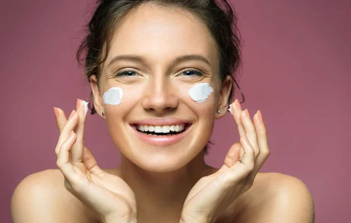 شادابی پوست با مرطوب کننده56456121410