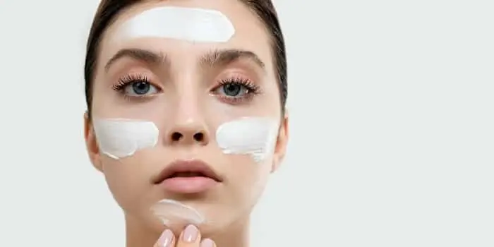 آبرسان صورت حاوی شی باتر 54865512