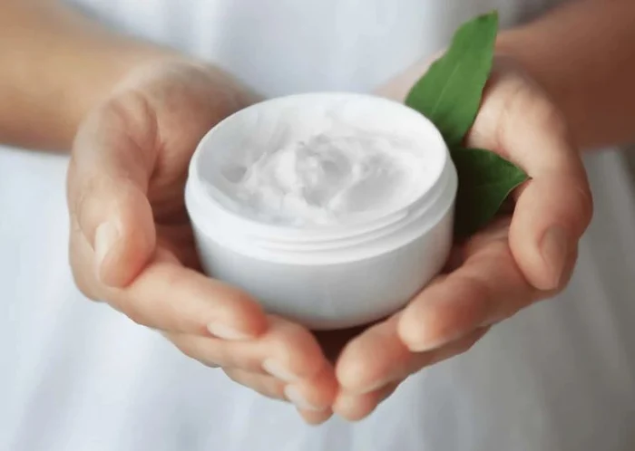 کرم مرطوب کننده گیاهی 564654210