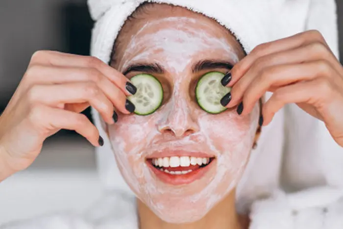 پاکسازی و ماسک پوست درمنزل 54435343