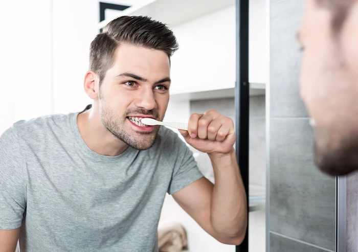 مسواک بزنیم یا صورت بشوییم 534654