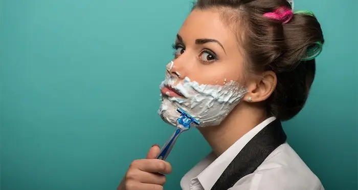 اصلاح صورت با شیور 3145450